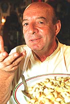 Para o italiano Giovanni Bruno, a id�ia n�o vai funcionar  Foto: Cleber Bonato/AE-22/1/2001 
