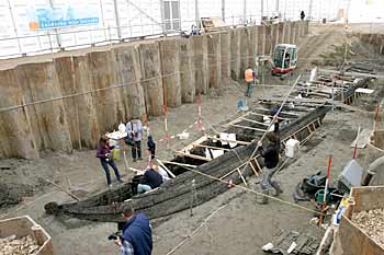 Navio romano, constru�do por volta do ano 180 da Era Crist�  Wim van Ijzendoorn/AP