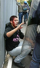Polícia italiana reprime manifestação